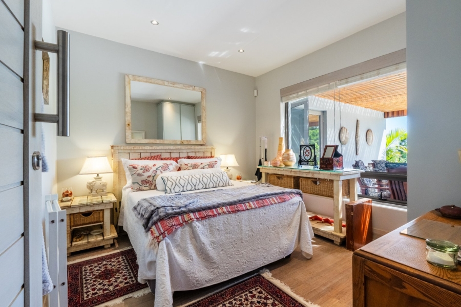 5 Bedroom Property for Sale in Wilderness Heights Western Cape